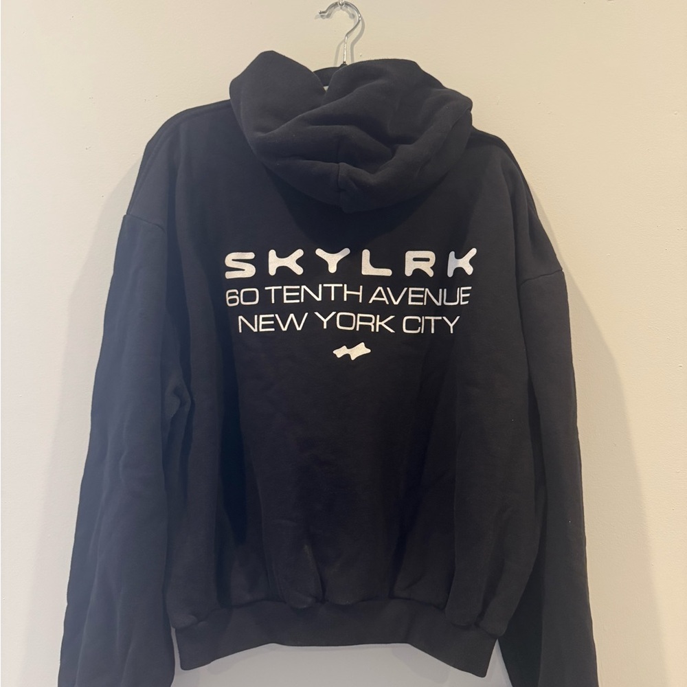 Black Hooded Sweater - New York City Logo